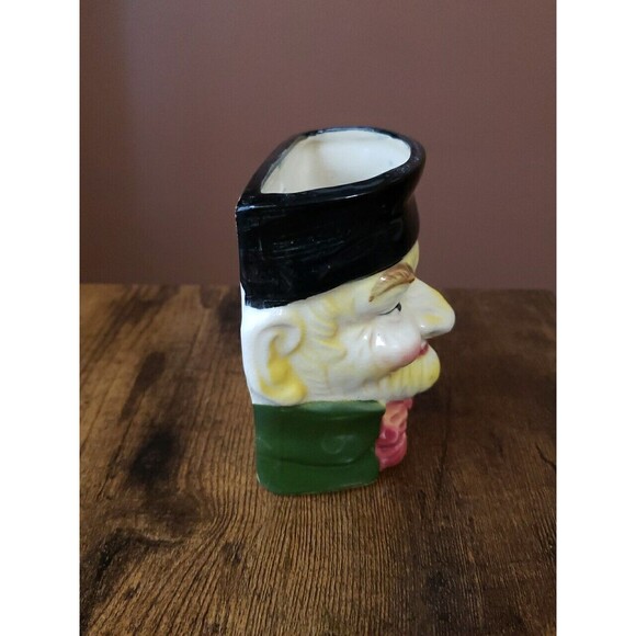 Vintage Charlie Toby Head Vase Porcelain Wall Pocket Winking Old Man Green Tie - Picture 8 of 11